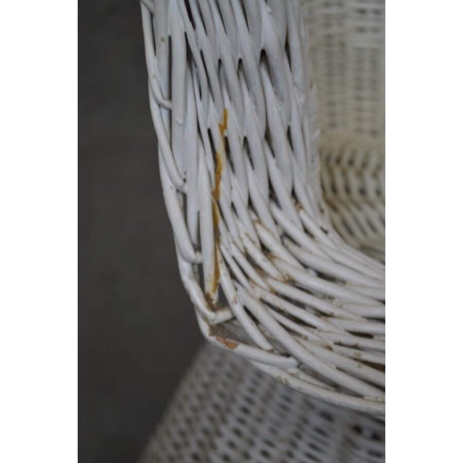 Vintage witte rotan fauteuil met gevlochten poot-7