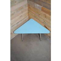 thumb-Vintage driehoekig bijzettafeltje met formica blad-4