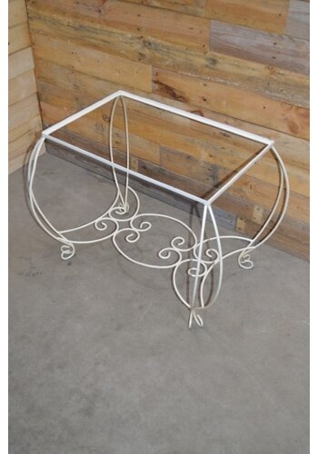 Metalen frame van bijzettafeltje 