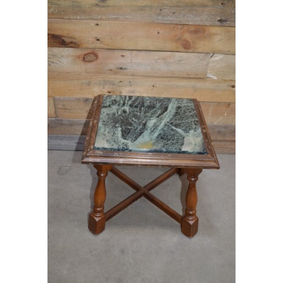 Vintage houten tafeltje met groen natuurstenen blad-2