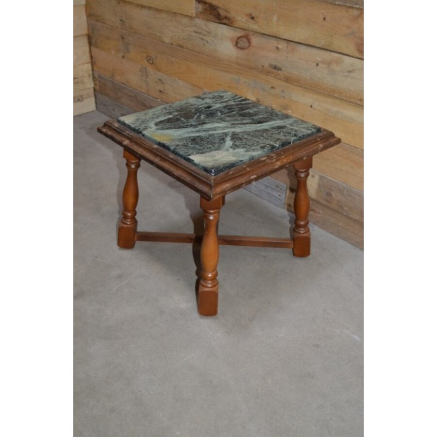 Vintage houten tafeltje met groen natuurstenen blad-1