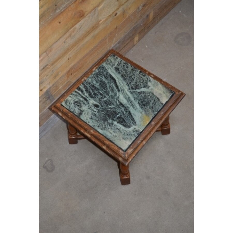 Vintage houten tafeltje met groen natuurstenen blad-5