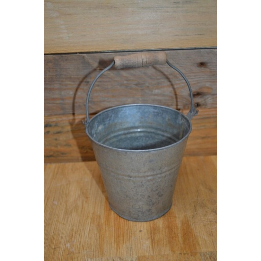 Zinken emmertje of bloembak-3