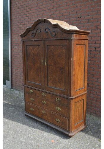 Kabinet antiek 