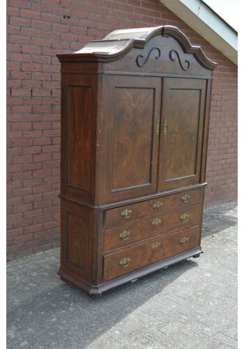 Kabinet antiek 