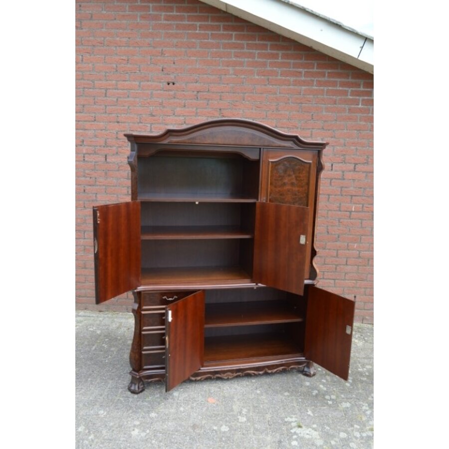 Tweedelige wandkast met notenhout fineer en laden-8