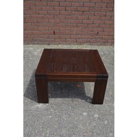 thumb-Massief donker eiken salontafel in moderne uitvoering-2