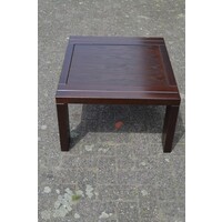 thumb-Massief donker eiken salontafel in moderne uitvoering-5