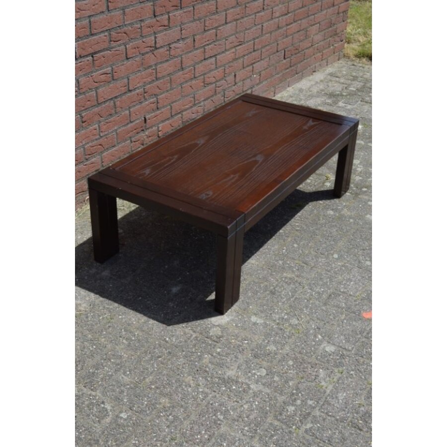 Grote rechthoekige salontafel van massief donker eiken-4