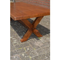 thumb-Massief donker eiken salontafel met kruispoten-3