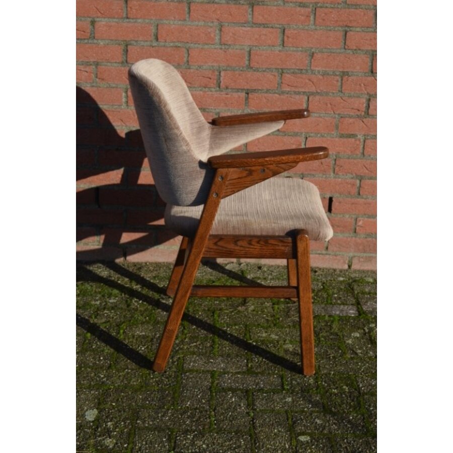 Retro eiken Pynock armstoel beige bruine velours bekleding-1