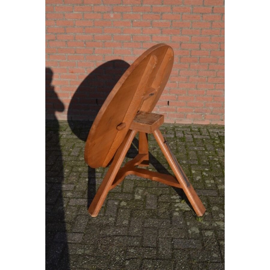 Ronde boeren keukentafel met klapblad en driepoot-4