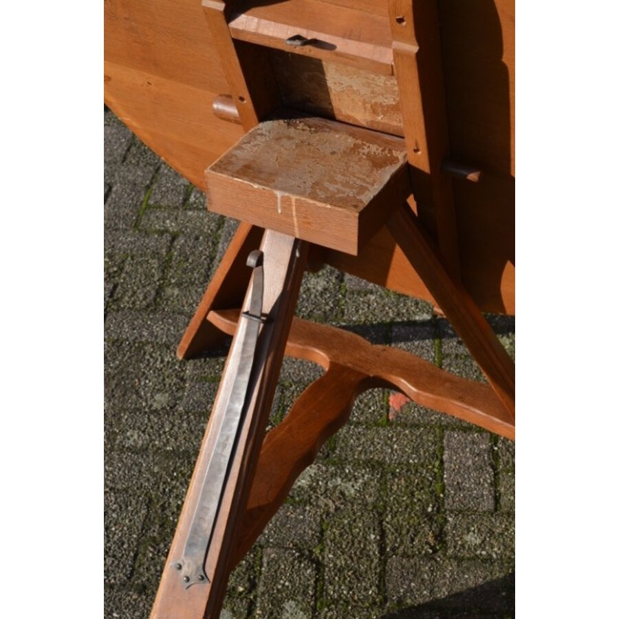 Ronde boeren keukentafel met klapblad en driepoot-5
