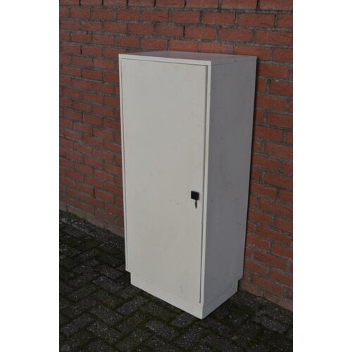 Retro eendeurs Bruynzeel kastje 