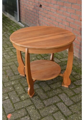 Ronde salontafel in een blanke kleur 