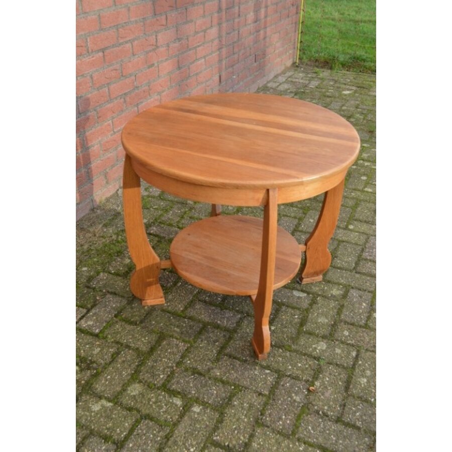 Ronde salontafel van massief hout in blanke uitvoering-6