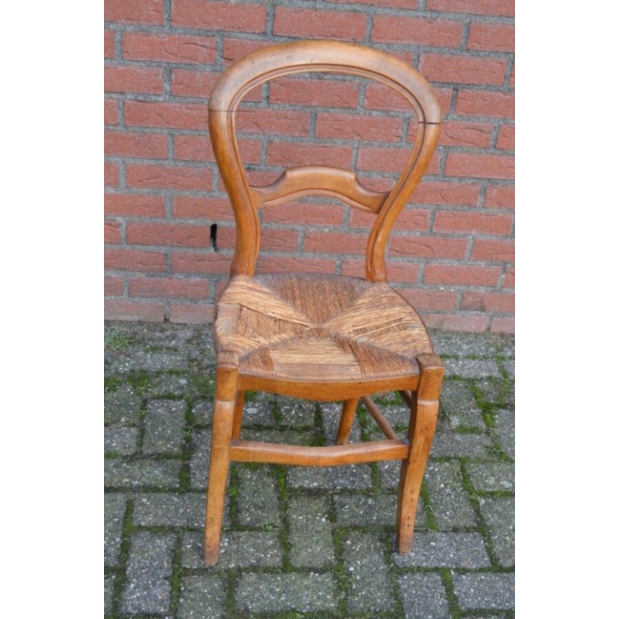 Antieke Louis Philippe stoel met biezen zitting-2