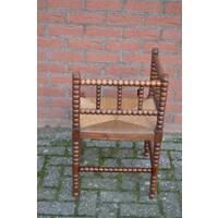 thumb-Retro Bobbin hoekstoel van eikenhout met biezen zitting-4