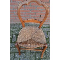 thumb-Antiek houten stoeltje met handgevlochten biezen zitting-3