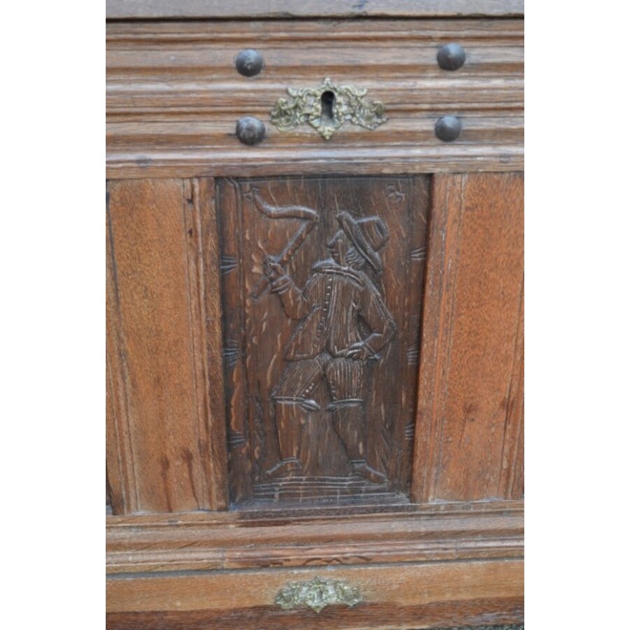 Antieke eiken kist-2