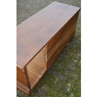 thumb-Grote massief eiken klepkist met houtsnijwerk en bloemmotieven-7
