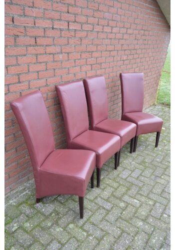 Bordeaux rode leren stoelen 