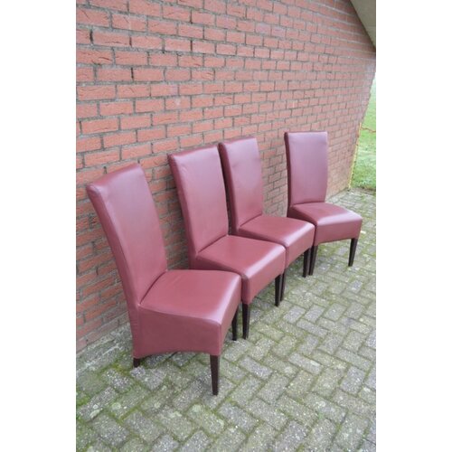 Bordeaux rode leren stoelen 