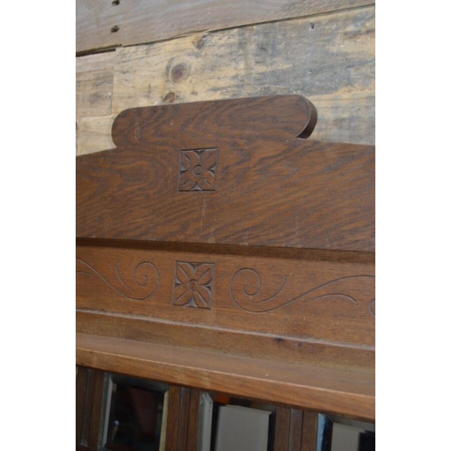 Lijst oud eiken met facet geslepen spiegel-5