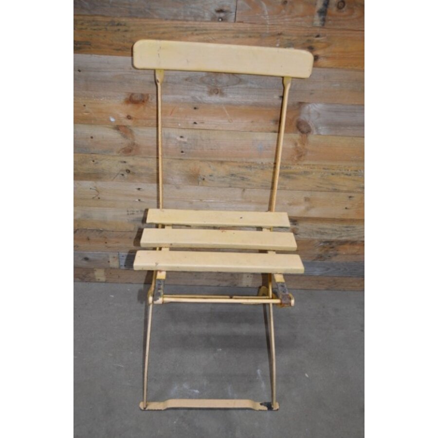 Antieke robuuste bistrostoel Taubmann – geel ijzeren frame met hout-2