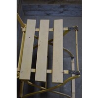 thumb-Antieke robuuste bistrostoel Taubmann – geel ijzeren frame met hout-5