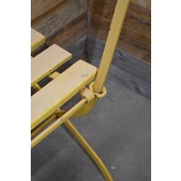 thumb-Antieke robuuste bistrostoel Taubmann – geel ijzeren frame met hout-4