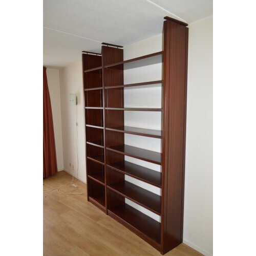 Boekenkast mahonie gefineerd vintage 