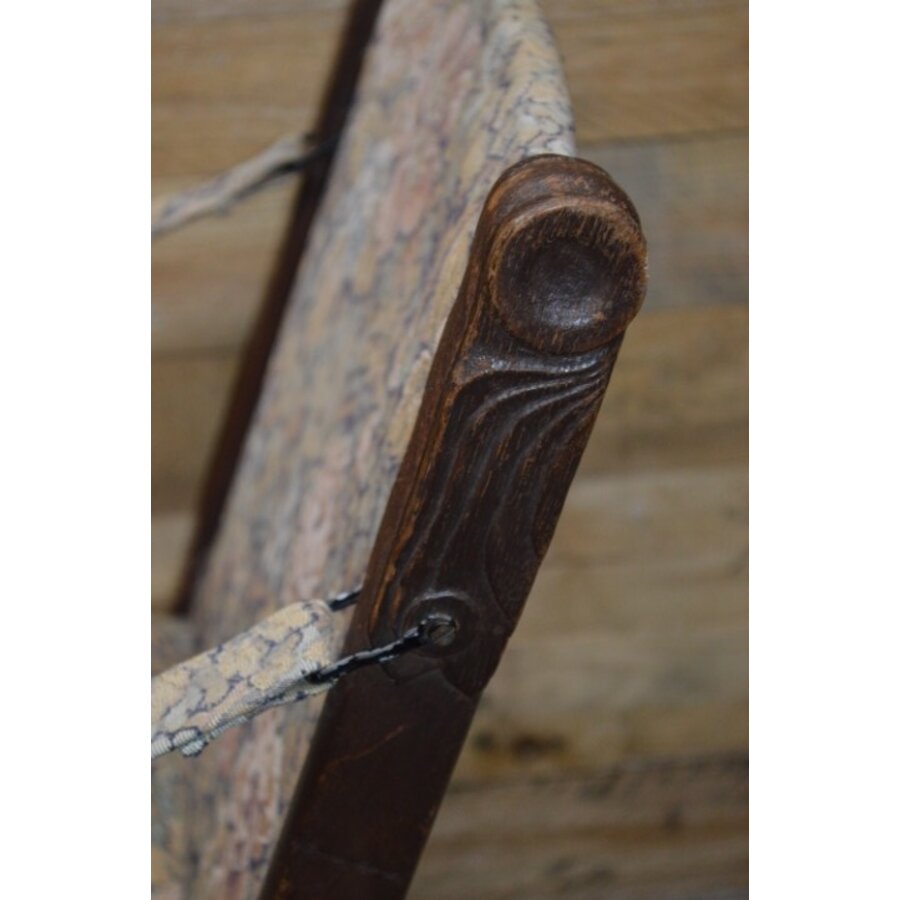 Antiek klapstoeltje-3