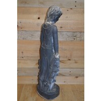 thumb-Geleefd polyester beeld – Romeinse vrouw met bloemen en golvende rokken-4