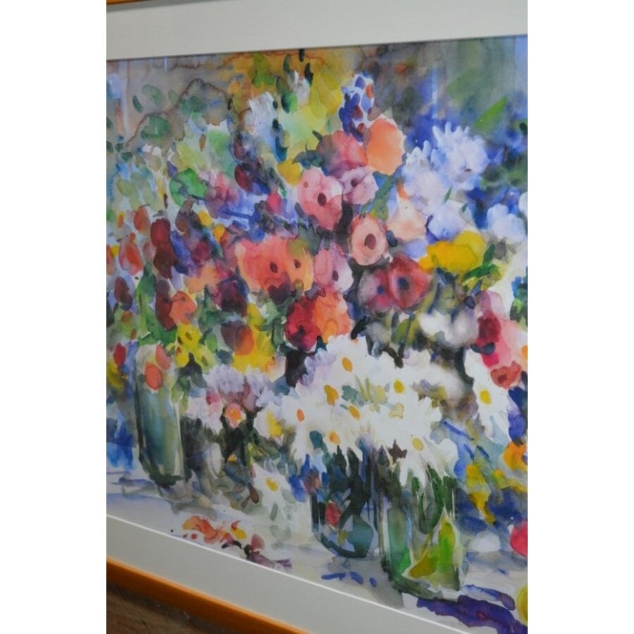 Ingelijste veelkleurige aquarel van wilde bloemen in vaas – J. Booy 1981-6