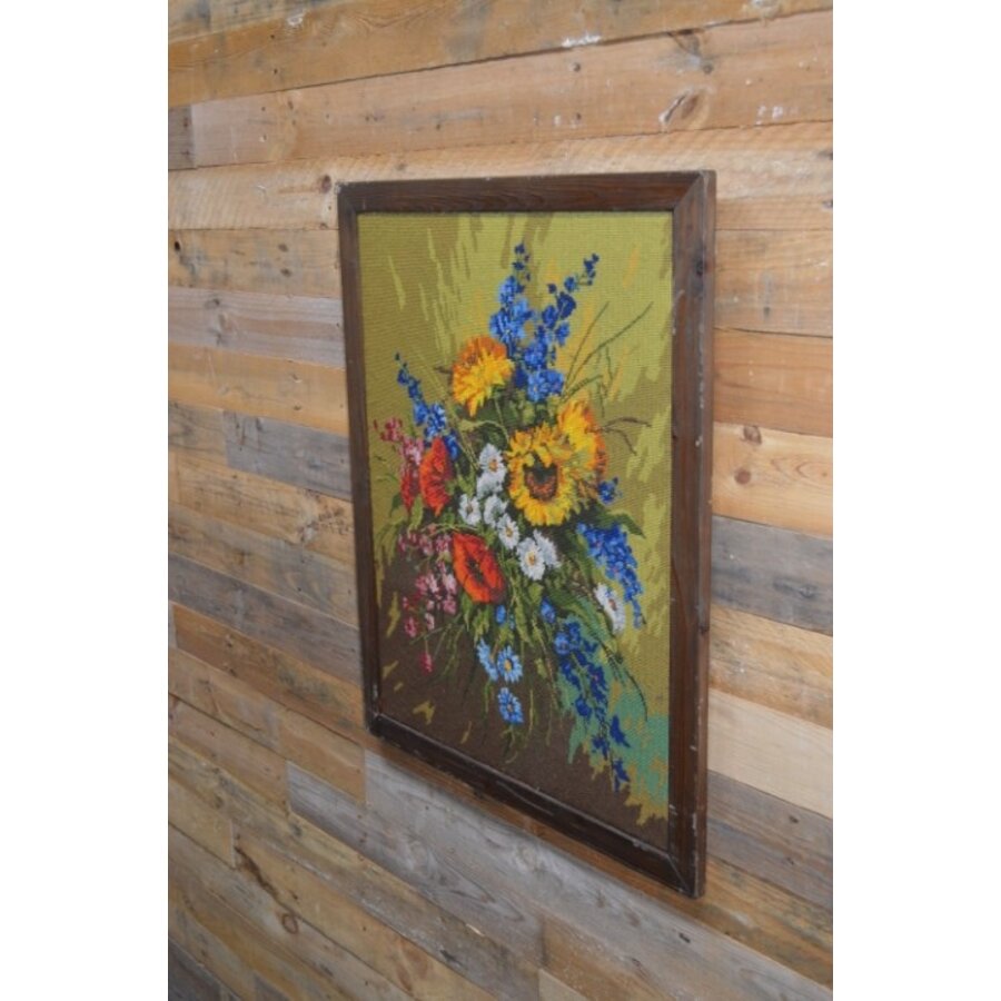 Borduurwerk in een vurenhouten lijst-2