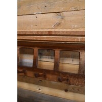 thumb-Brutalist eikenhouten boeren wandkapstok met hoedenplank – Jaren 50-4