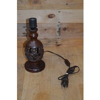 thumb-Handgesneden tropisch hardhouten schemerlamp met Afrikaanse mensfiguren-8