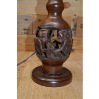 thumb-Handgesneden tropisch hardhouten schemerlamp met Afrikaanse mensfiguren-5