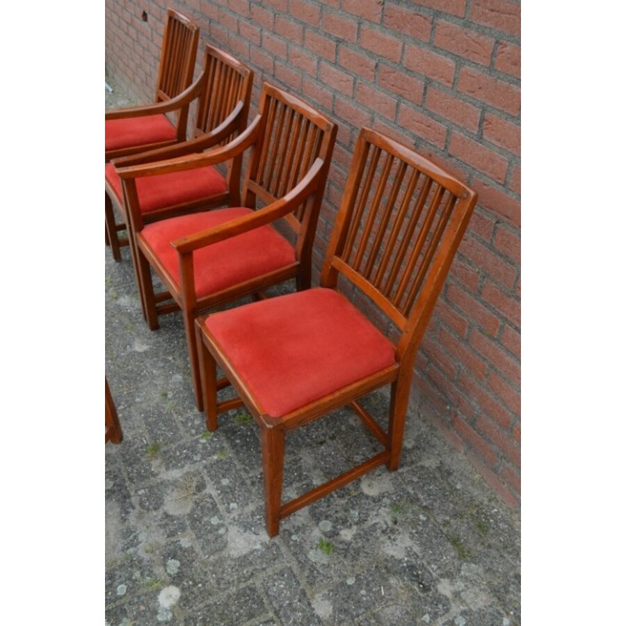Zes eiken Schuitema Jugendstil eetkamerstoelen met rode zitting-6