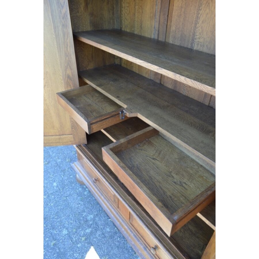 Donker massief eiken kast-7