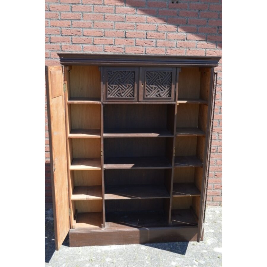 Massief teakhouten Oosterse boekenkast annex servieskast-4