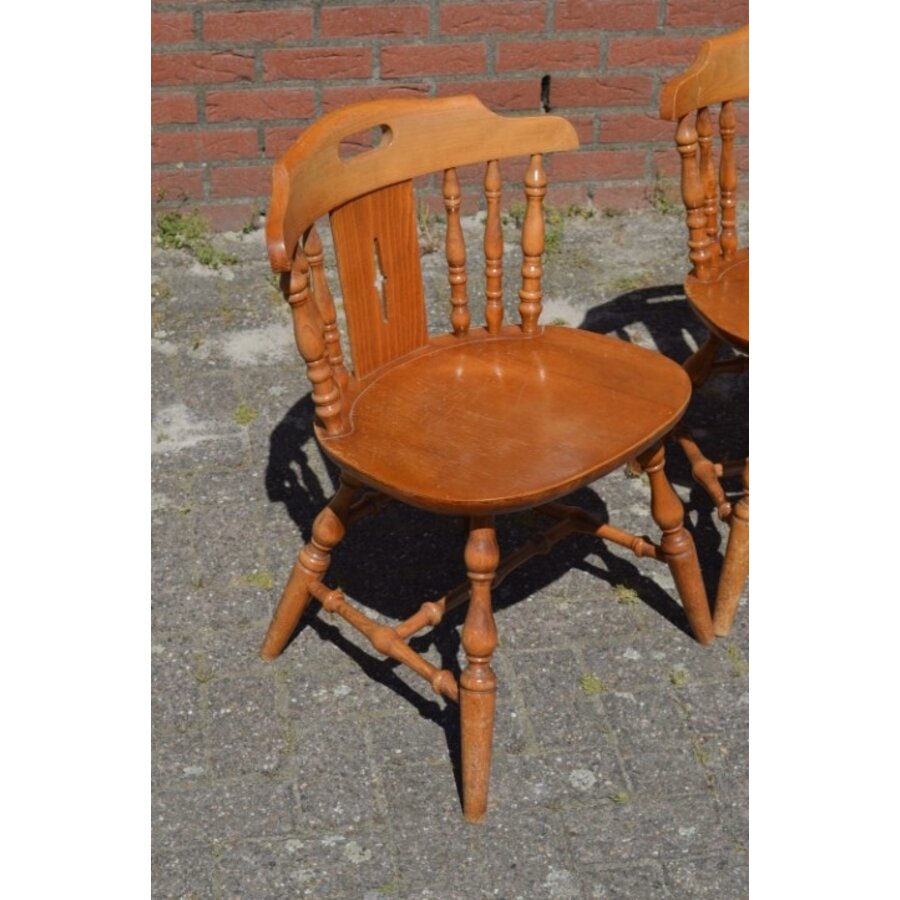 Set van 4 vintage cafestoelen van beukenhout met karakter-3