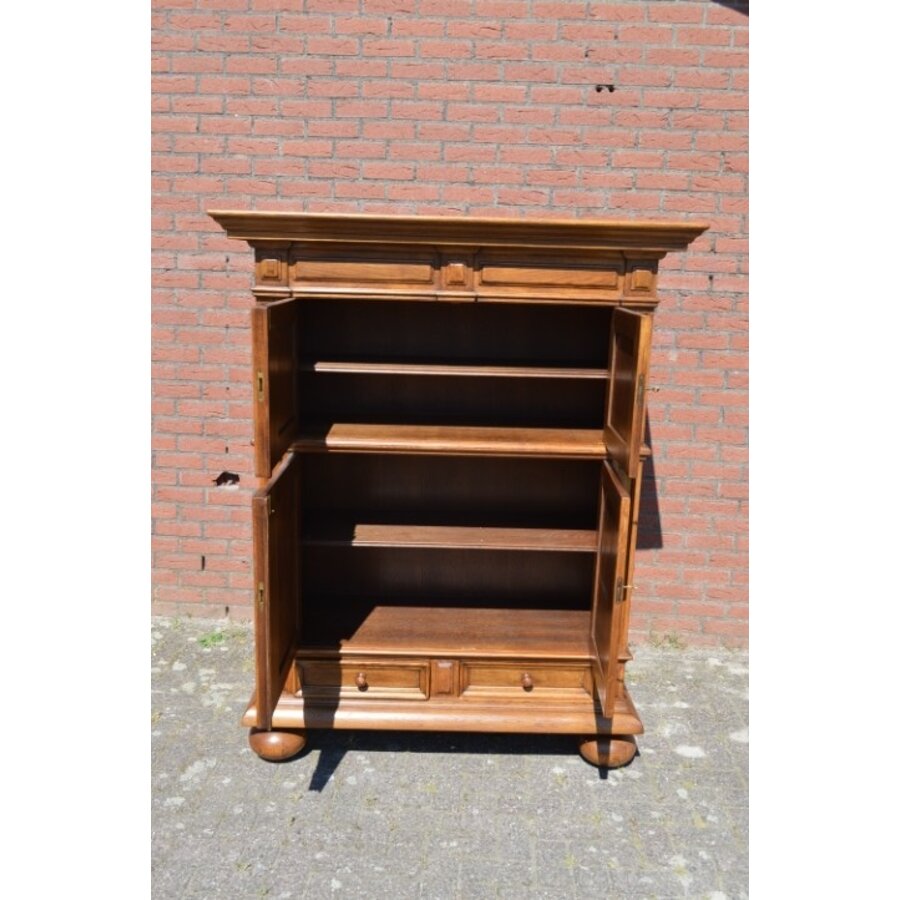 Klassieke vintage massief eiken kussenkast met lades-6