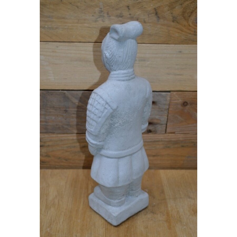 Betonnen Chinese krijger – tuinbeeld uit terracotta leger – tweede keus-4