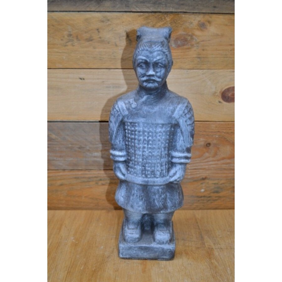 Betonnen tuinbeeld van Chinese krijger in stone kleur – tweede keus-1