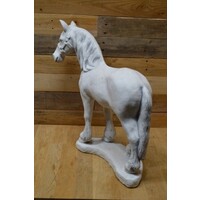 thumb-Natuurgetrouw staand paard van beton – betonnen tuinbeeld-3