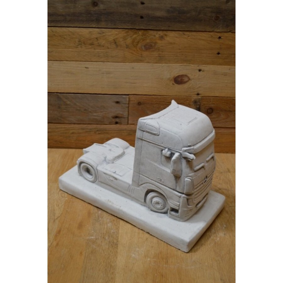 Decoratieve betonnen truck – schaalmodel vrachtwagen voor in de tuin-2