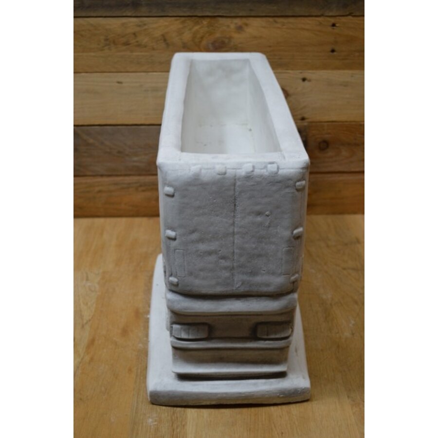 Schitterende betonnen Amerikaanse trailer als plantenbak of decoratie-4