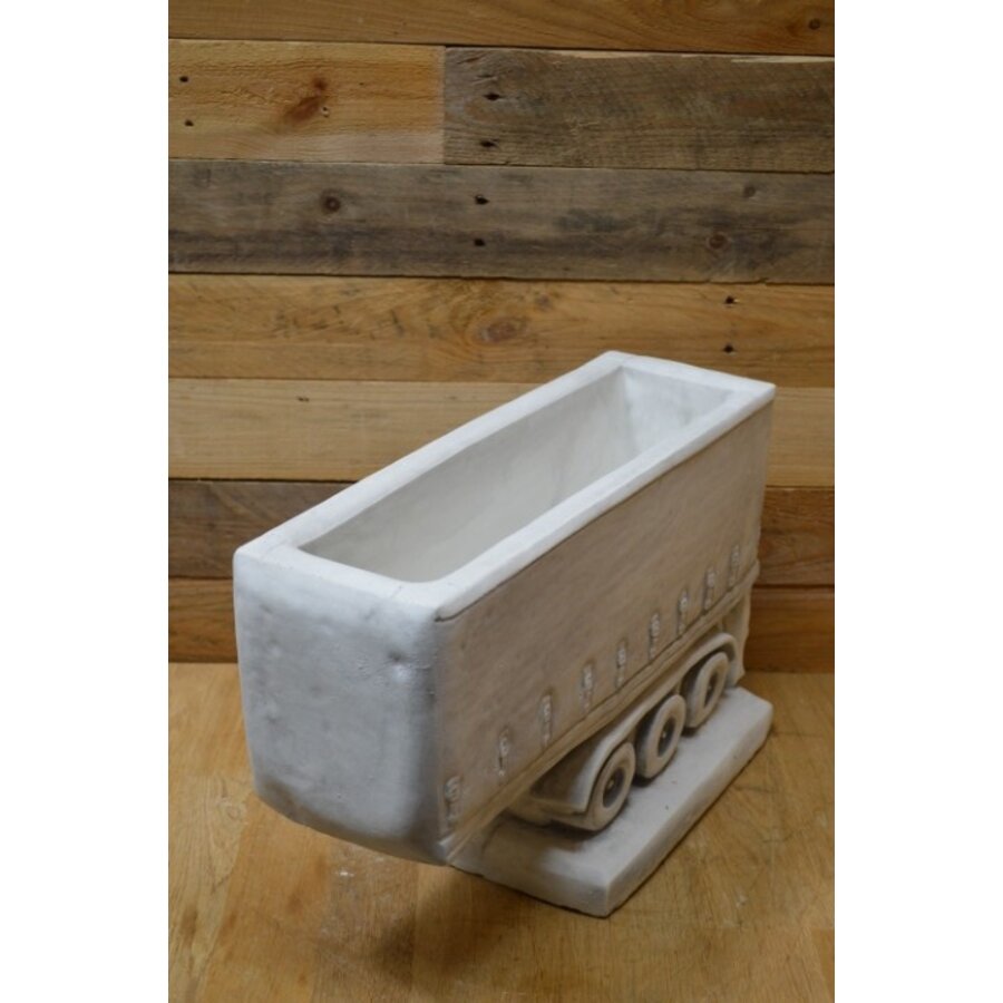 Decoratieve betonnen plantenbak als Amerikaanse trailer-7